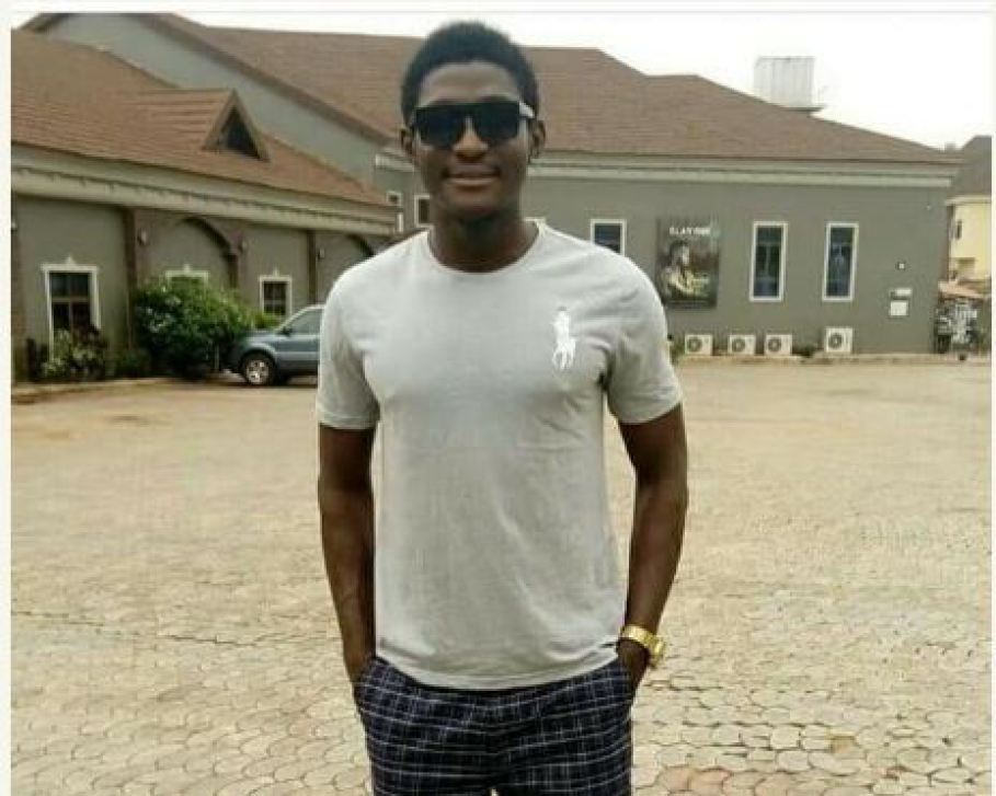 PHOTOS: Nollywood Actor Slumps And Dies On A Movie Location