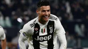 Juventus vs Parma 3-3 - Highlights & Goals