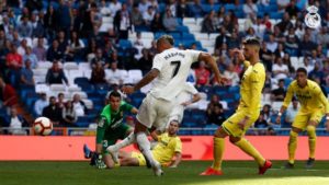 Real Madrid vs Villarreal 3-2 - Highlights & Goals