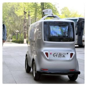 China Completes And Presents The New 5G Delivery Car (Photos)