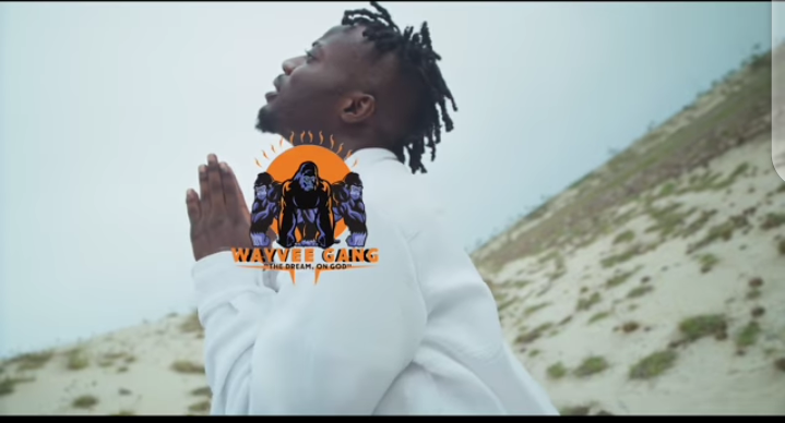 Superwozzy – Gratitude Ft. Barry jhay (Official Video)