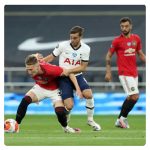 McTominay holding ball in Tottenham vs Manchester United match