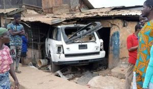 SUV Rams Into Building... 2 dead, Many injured