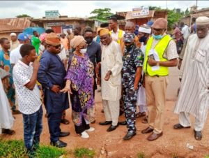 Shoddy Job: Rep Akande-Sadipe, Fed. Min of Works Call Out Contractor Handling Olomi Road