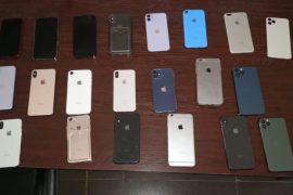 Operation Burst Raids Hide-Outs, Recovers 23 iPhones From Suspect