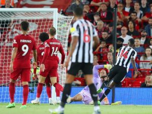 Liverpool vs Newcastle United highlights