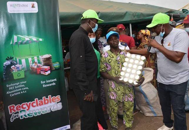 Ibadan Traders Win Gifts, As Mottainai, Oyo Govt. 'Recyclables for Reward Drive' Recover 2 Tonnes of Waste