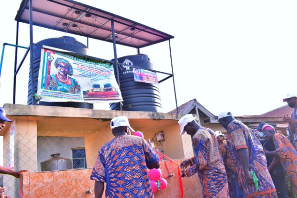 Lawmaker Commissions Seven Transformers, Five Boreholes, School Projects in Oluyole