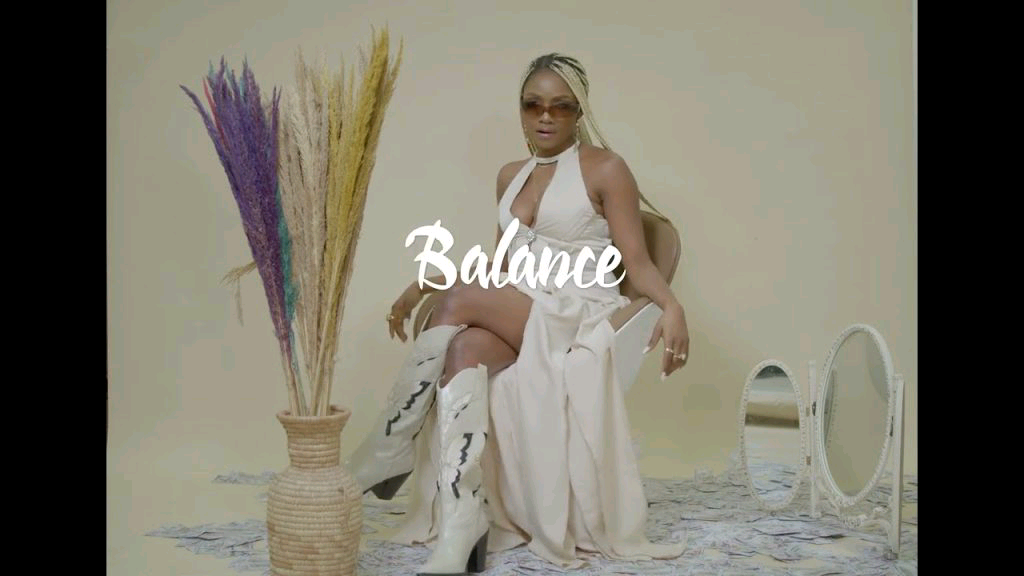 VIDEO: Simi – Balance (Acoustic)