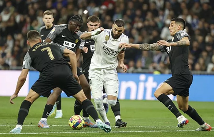 Real Madrid vs Elche 4-0 Highlights (Download Video)