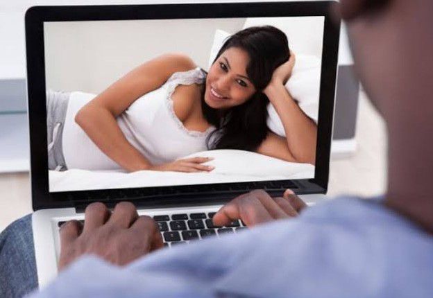Why Online Dating Are Becoming Popular Among Young Nigerian Girls