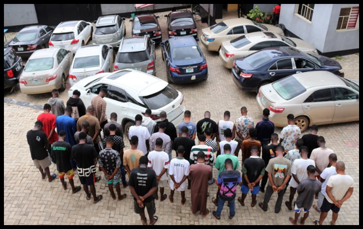 45 Suspected Internet Fraudsters (Yahoo Boys) Arrested In Ogun