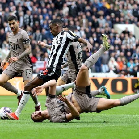 Newcastle vs Tottenham 4-0 Highlights (Download Video)