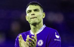 Thiago Silva Could Leave Chelsea for Man Utd - Lawrenson