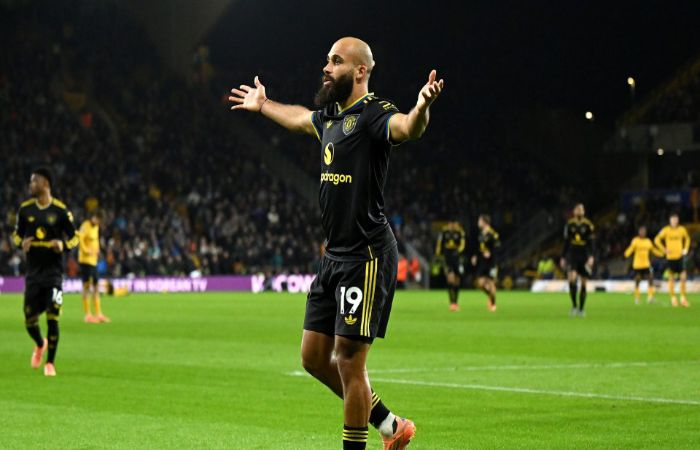 Wolves vs Manchester United highlights