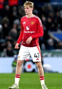 Manchester United's Toby Collyer: Loan Exit or Old Trafford Stay?