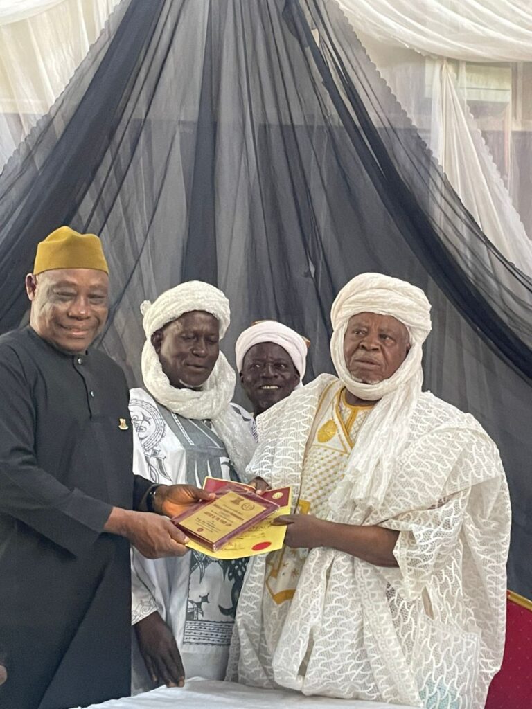 Oyo State Confers Justice of the Peace on 345 Citizens