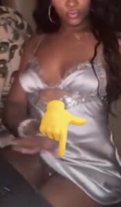 Moment Ayra Starr Mistakenly Flashes Her Part