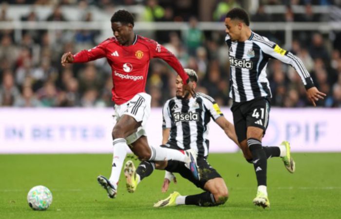Newcastle United vs Manchester United